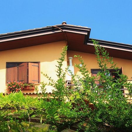 Mansarda Fiorita Bed & Breakfast Abatemarco Екстериор снимка