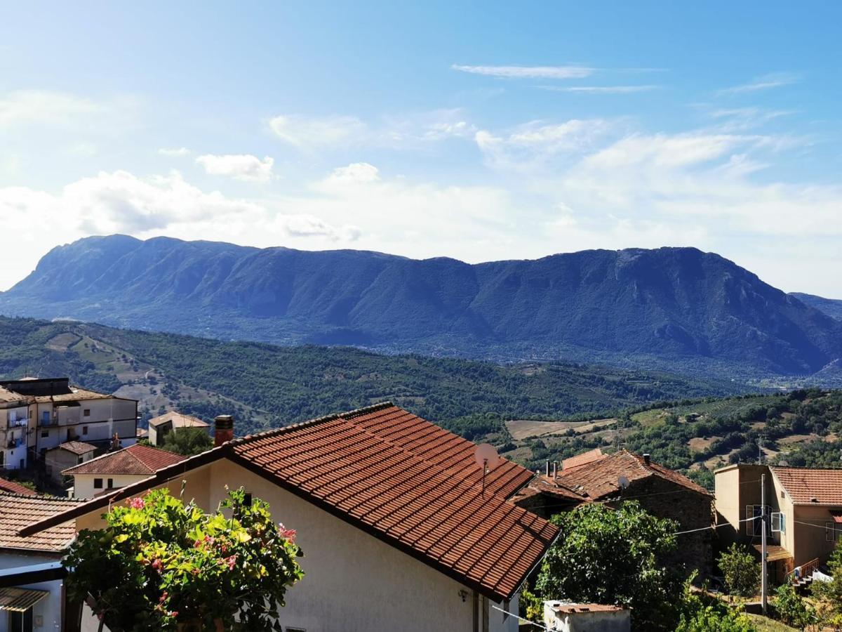 Mansarda Fiorita Bed & Breakfast Abatemarco Екстериор снимка