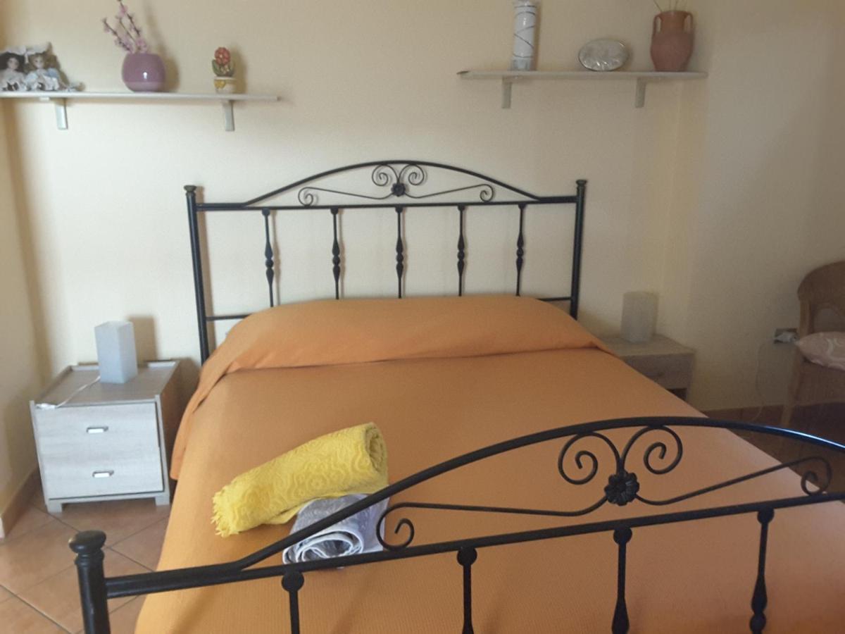 Mansarda Fiorita Bed & Breakfast Abatemarco Екстериор снимка